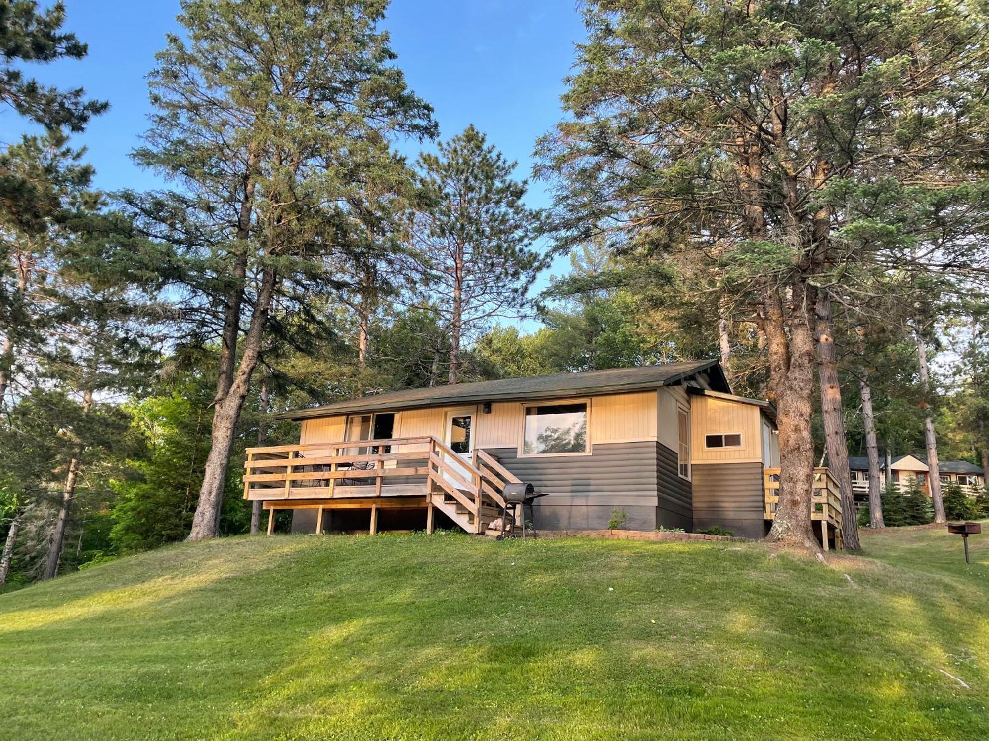 Hanging Horn Lakeside Resort Moose Lake Buitenkant foto